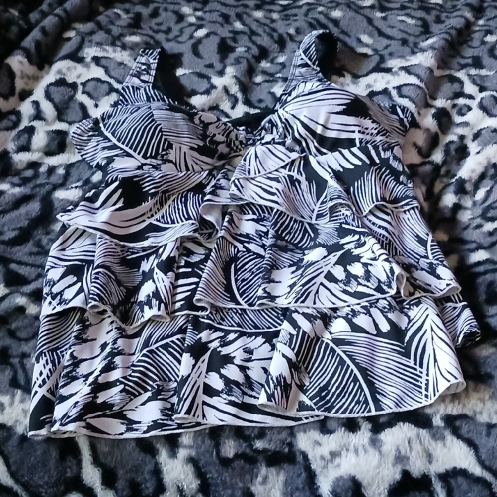 Bathing suit top